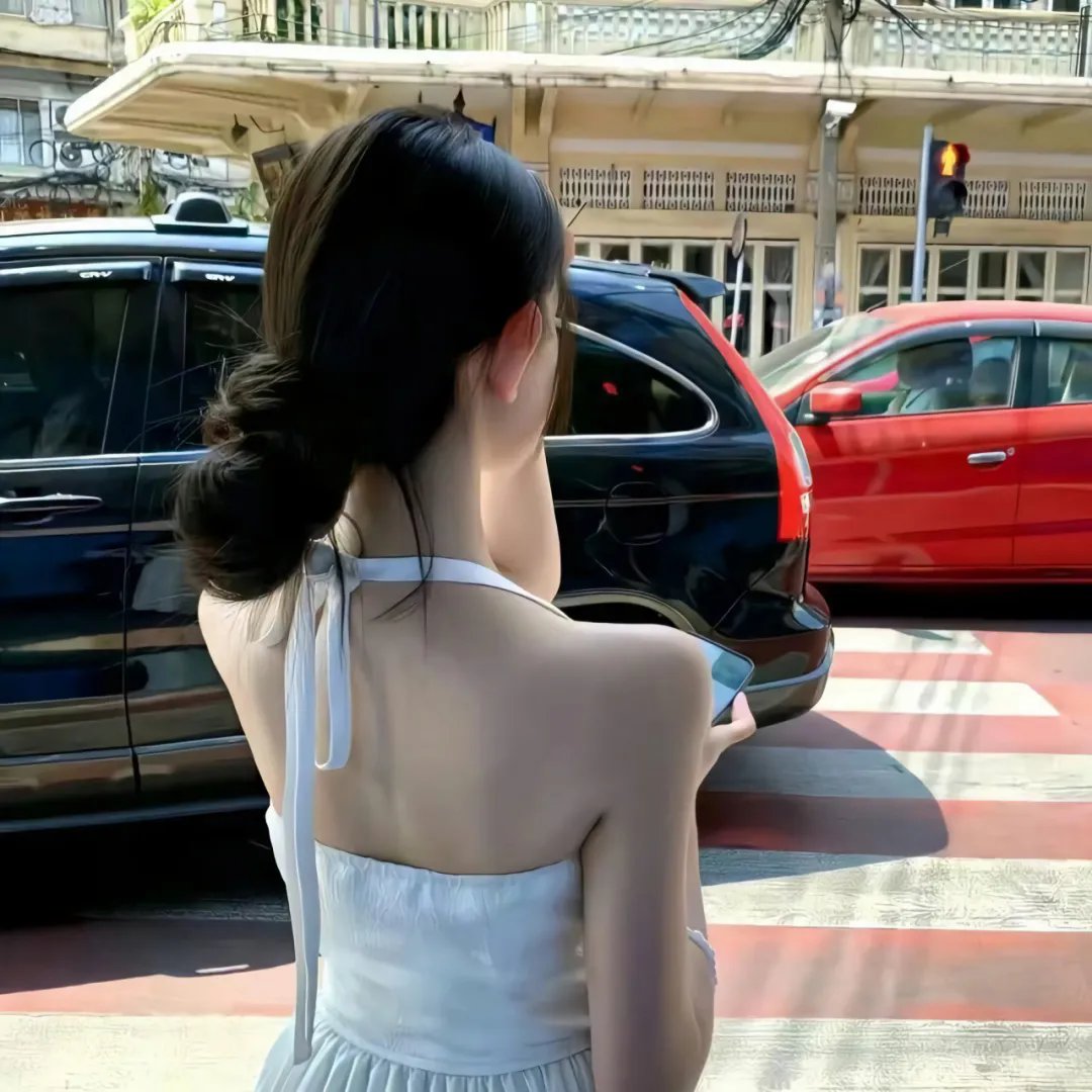 不动声色的柏田小姐与喜形于色的太田君